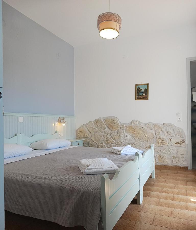 Elia Bed & Breakfast Skala  Exterior photo
